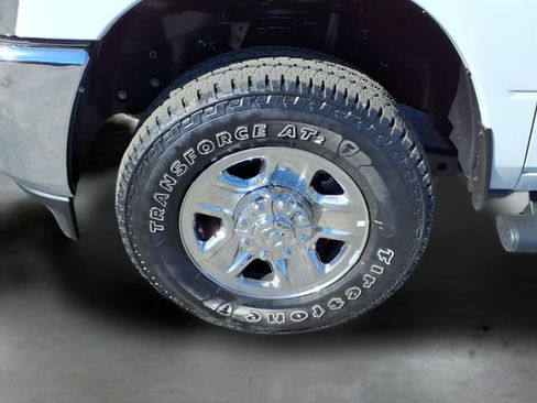 Used 2025 RAM 2500 Tradesman AWD/4WD image 12