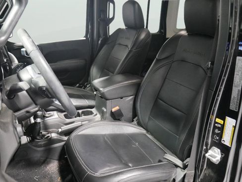 Used 2023 Jeep Wrangler Sahara w/ Cold Weather Group image 30