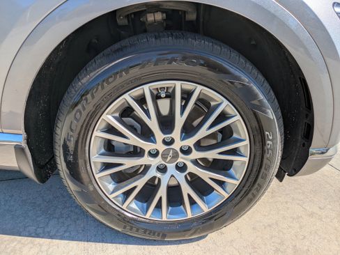 Used 2021 Genesis GV80 2.5T image 8