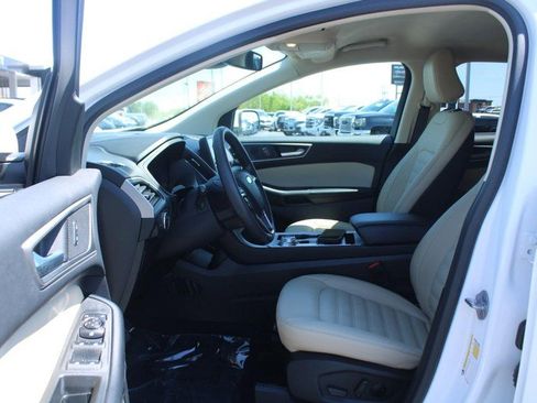 Used 2022 Ford Edge SEL w/ Convenience Package AWD/4WD image 9