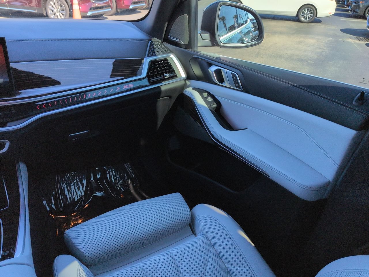 Used 2026 BMW X5 xDrive40i AWD/4WD image 17