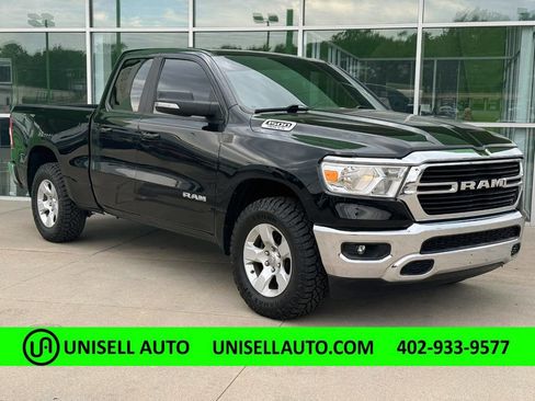 Used 2021 RAM 1500 Big Horn AWD/4WD image 1