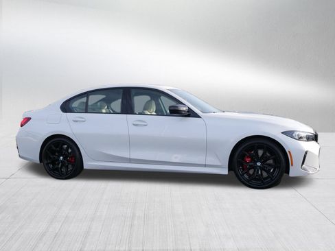 New 2026 BMW 330i Sedan w/ M Sport Package image 2