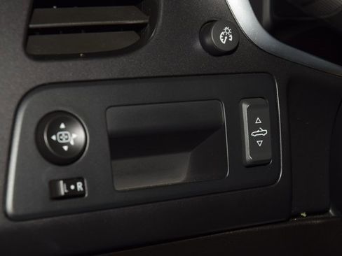 Used 2016 Chevrolet Corvette Stingray Convertible w/ Battery Protection Package image 41