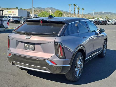 New 2026 Cadillac Optiq Luxury 1 RWD image 14