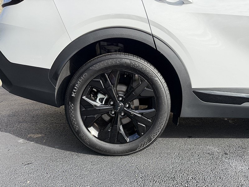 Used 2025 Kia Sportage X-Line w/ Premium Package AWD/4WD image 8