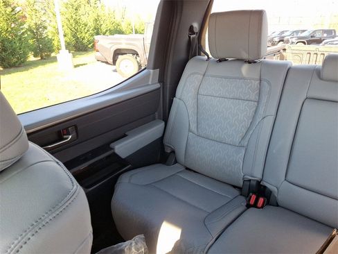 New 2025 Toyota Tundra Limited image 12
