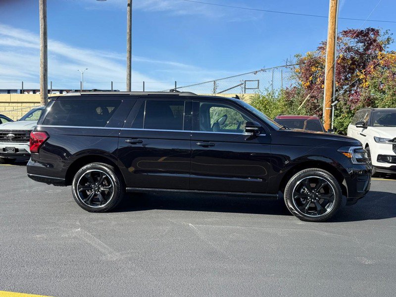 Certified 2024 Ford Expedition Max Limited AWD/4WD image 2