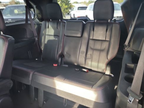 Used 2018 Dodge Grand Caravan GT image 13