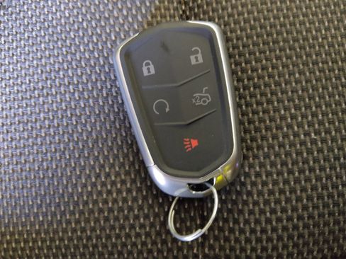 Used 2019 Chevrolet Traverse LT AWD/4WD image 32