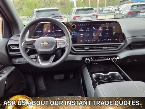 New 2025 Chevrolet Silverado EV LT image 3