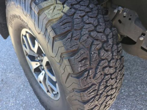 Used 2023 Ford F150 Raptor image 41