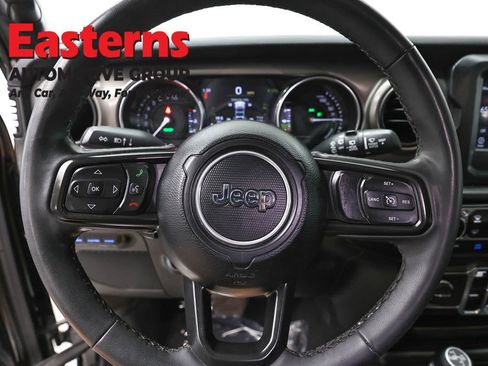 Used 2023 Jeep Wrangler Unlimited w/ Cold Weather Group AWD/4WD image 10