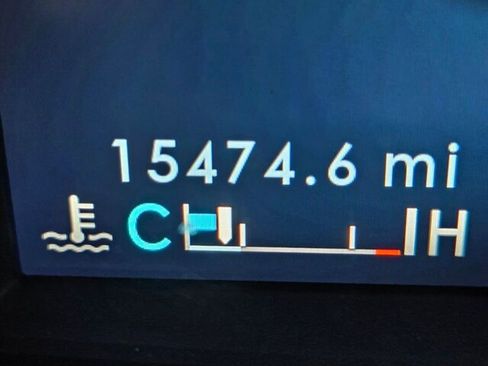 Used 2023 Lincoln Corsair Reserve image 23