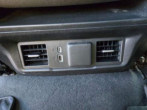 Used 2025 Chevrolet Silverado 1500 LT AWD/4WD image 15