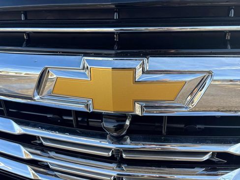 Used 2026 Chevrolet Tahoe Premier image 38