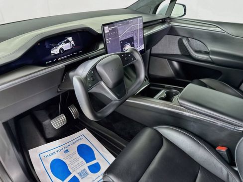 Used 2022 Tesla Model X Plaid AWD/4WD image 10
