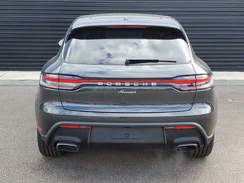 Used 2025 Porsche Macan image 6