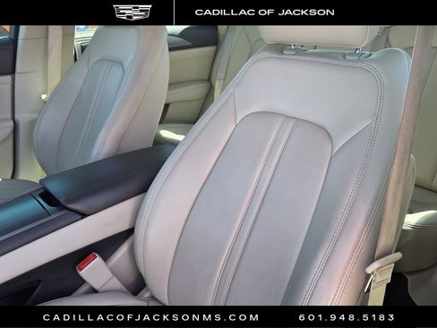 Used 2017 Lincoln MKZ Premiere image 17