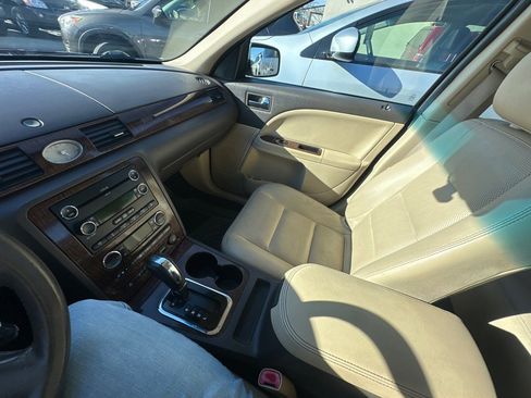 Used 2008 Ford Taurus Limited image 18