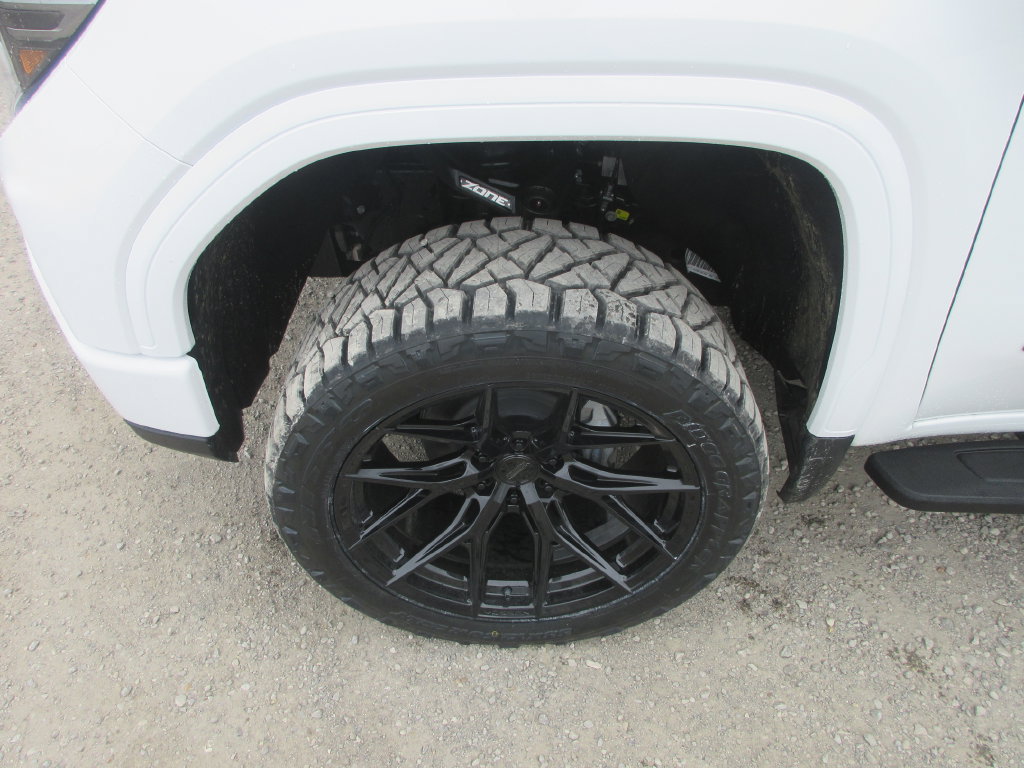 New 2026 GMC Sierra 1500 AT4 w/ AT4 Premium Package AWD/4WD image 14
