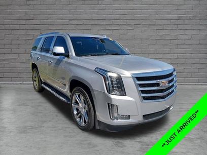 Used 2015 Cadillac Escalade Luxury