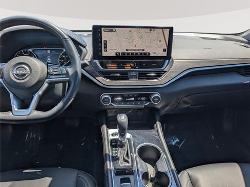 Used 2023 Nissan Altima 2.5 SL AWD/4WD image 18