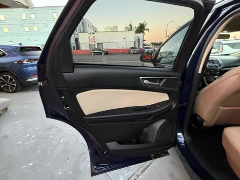 Used 2016 Ford Edge SE image 74