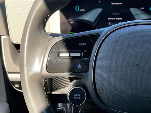 Used 2022 Hyundai Ioniq 5 SE image 11