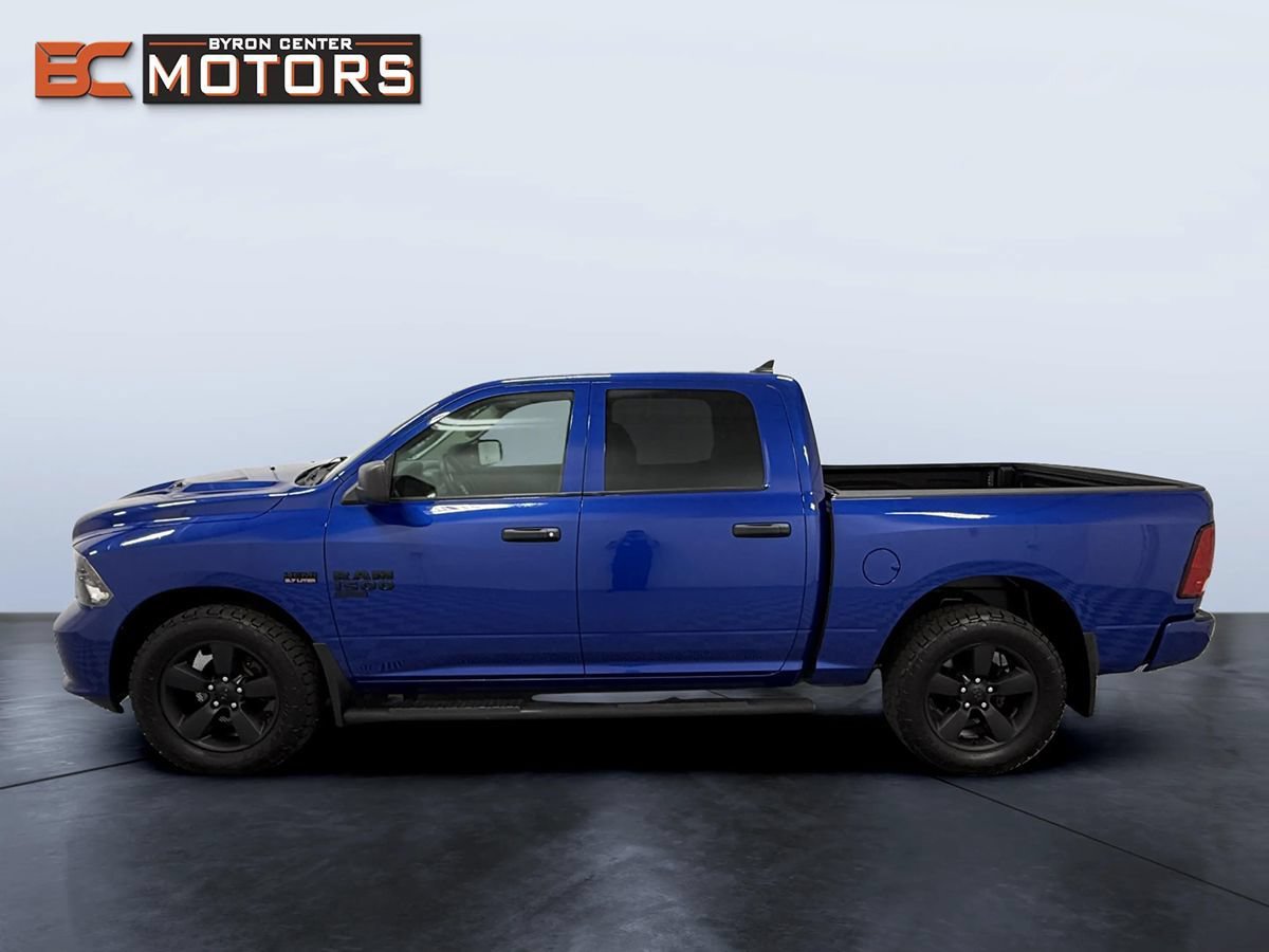 Used 2019 RAM 1500 Express w/ Wheel & Sound Group AWD/4WD image 3