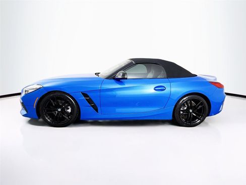 Used 2022 BMW Z4 sDrive30i w/ Premium Package image 4