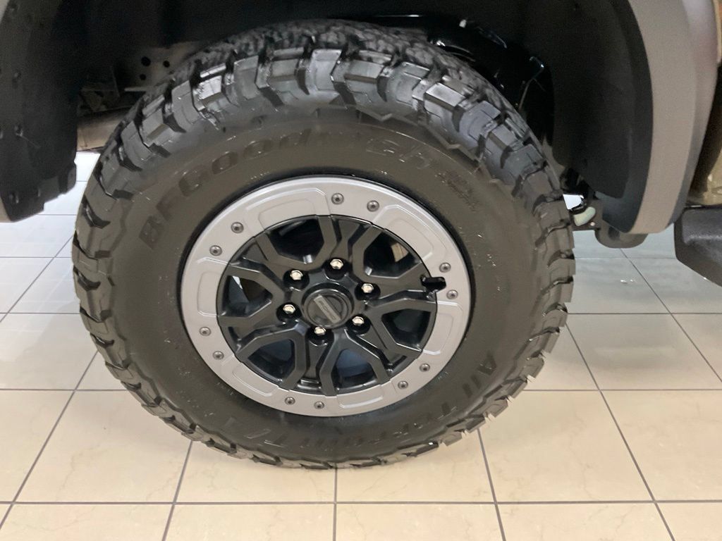 Used 2025 Ford Ranger Raptor AWD/4WD image 8
