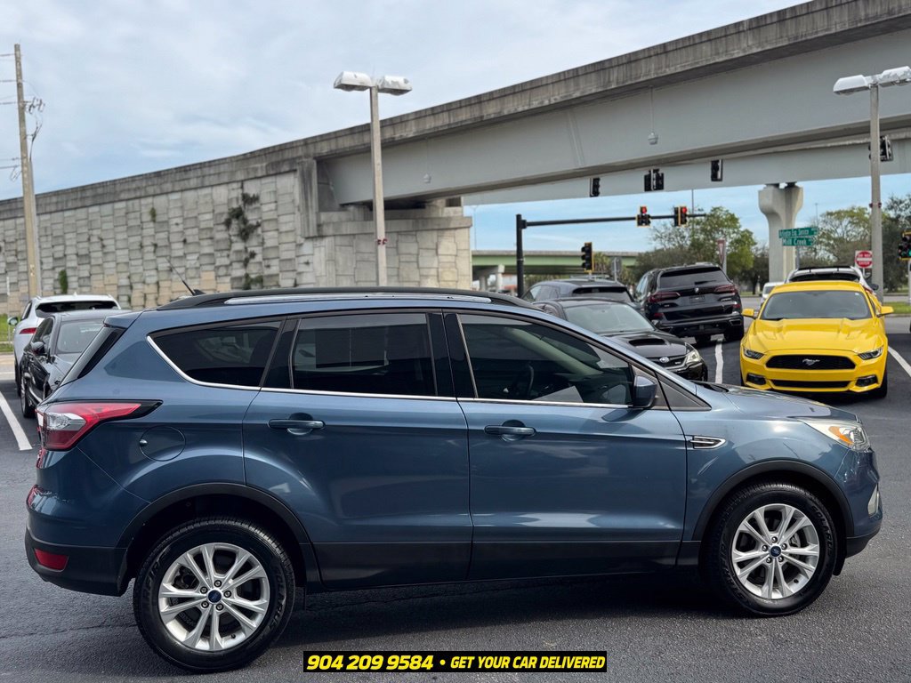 Used 2018 Ford Escape SEL FWD image 10