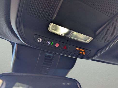 New 2025 GMC Acadia Elevation w/ Elevation Premium Package image 11