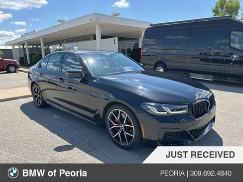 Used 2022 BMW 530i xDrive w/ M Sport Package AWD/4WD image 1