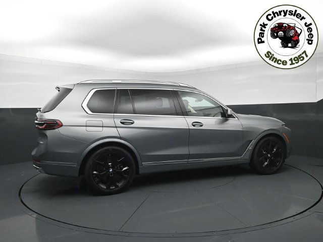 Used 2025 BMW X7 xDrive40i w/ Executive Package AWD/4WD image 6