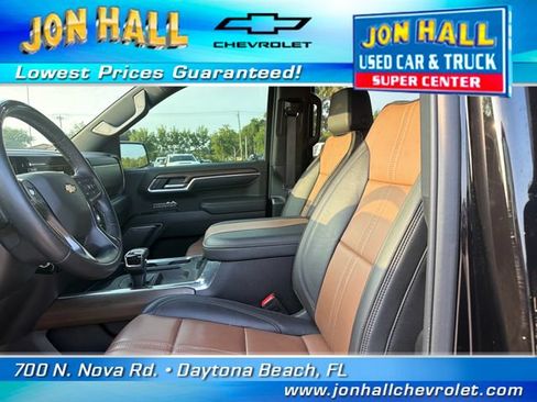 Used 2025 Chevrolet Silverado 1500 High Country AWD/4WD image 19