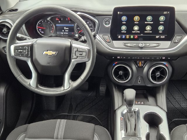 Used 2024 Chevrolet Blazer LT w/ Convenience Package FWD image 25