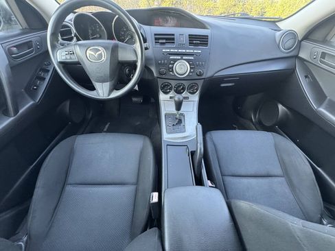 Used 2011 MAZDA MAZDA3 i Sport FWD image 9