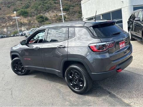 Used 2023 Jeep Compass Trailhawk AWD/4WD image 4