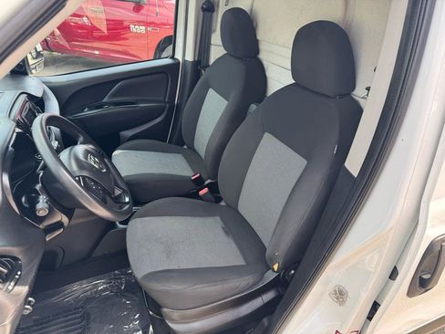 Used 2019 RAM ProMaster City Tradesman image 11