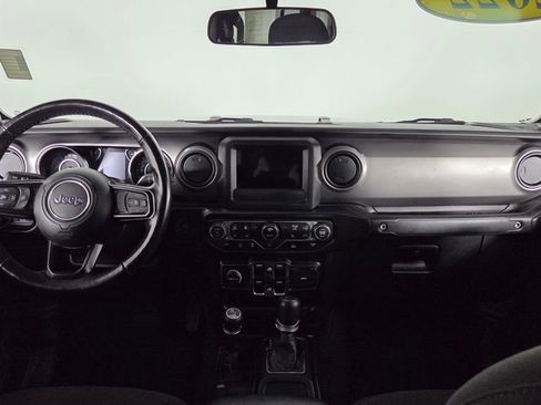 Used 2022 Jeep Gladiator Sport AWD/4WD image 34