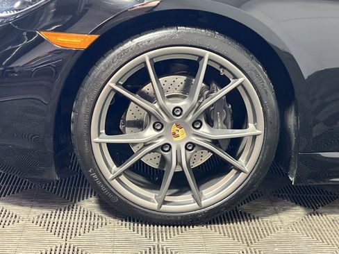 Used 2017 Porsche 718 Cayman image 12