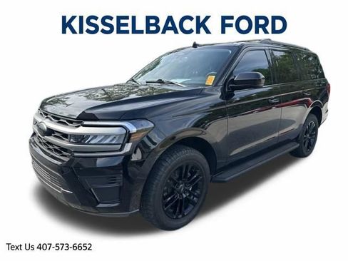 Used 2024 Ford Expedition XLT RWD image 8