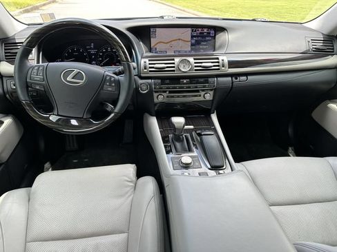 Used 2014 Lexus LS 460 w/ Comfort Package RWD image 25