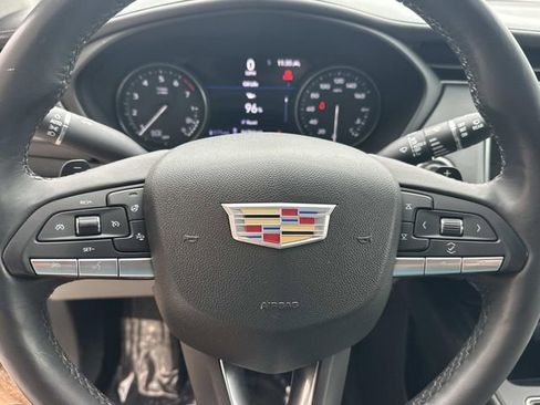 Used 2020 Cadillac XT4 Premium Luxury image 28
