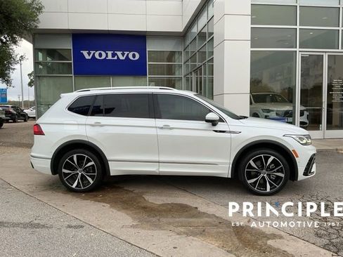 Used 2023 Volkswagen Tiguan SEL R-Line AWD/4WD image 5