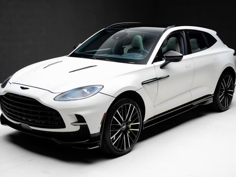 Used 2023 Aston Martin DBX 707 AWD/4WD image 5