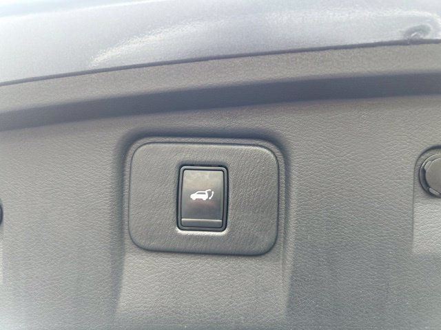 Used 2021 Nissan Murano SV AWD/4WD image 15