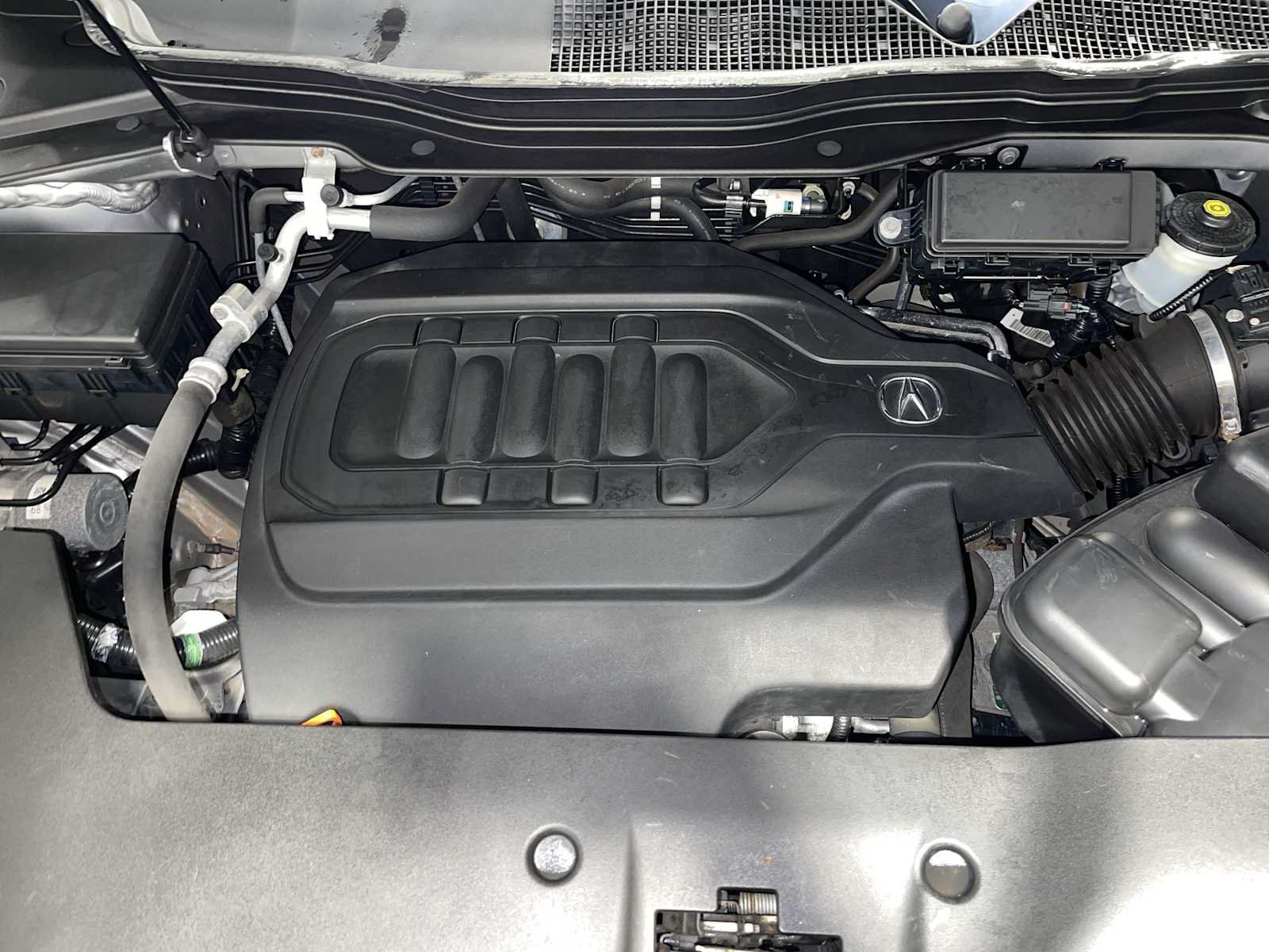 Used 2018 Acura MDX SH-AWD image 9